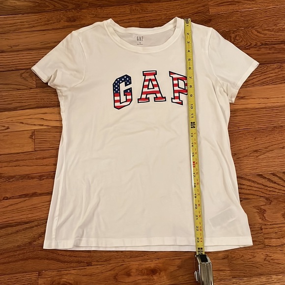 Gap short Sleeve Tee - Picture 4 of 6